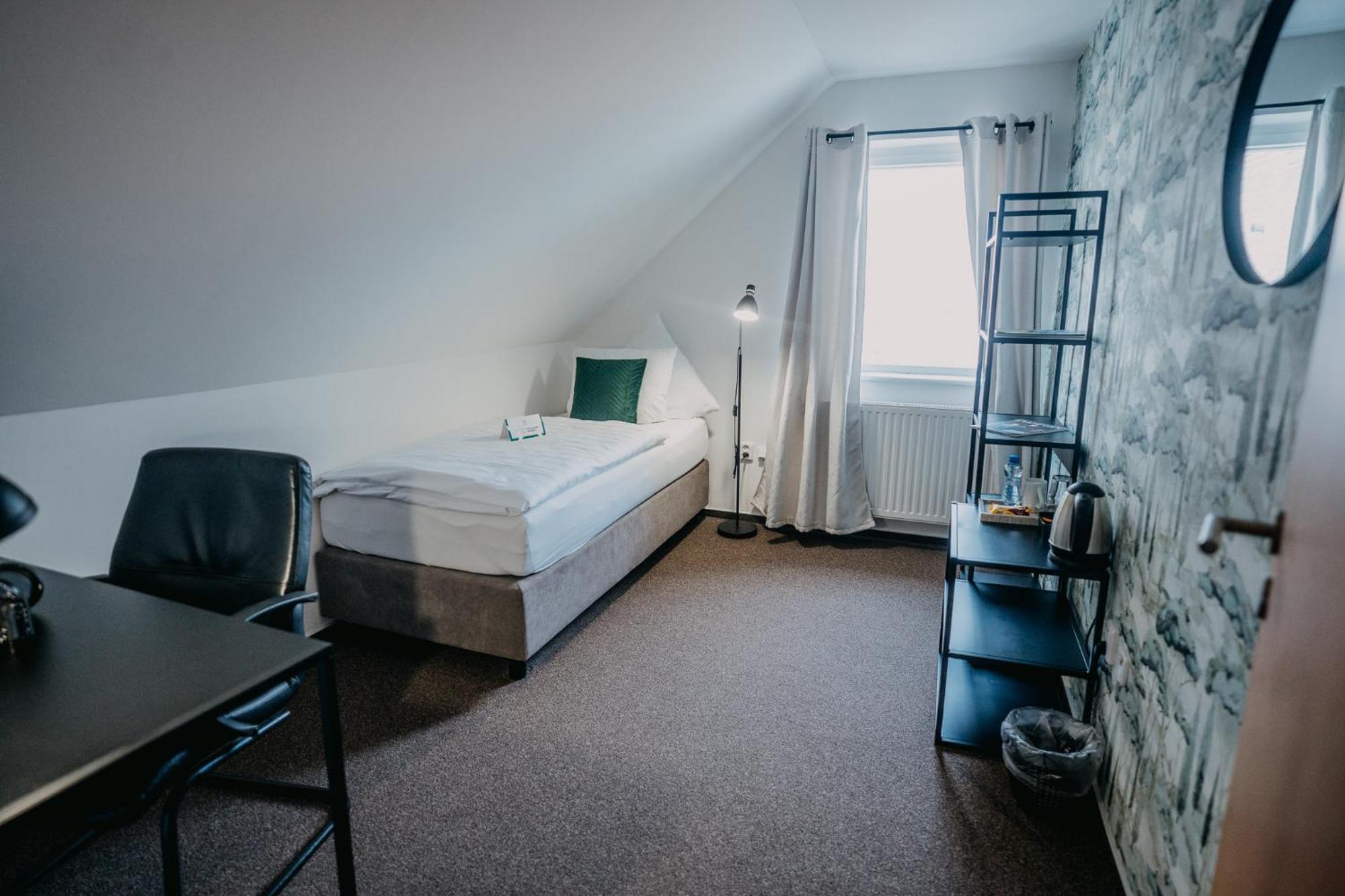 House Hotel Hradec Kralove Bagian luar foto