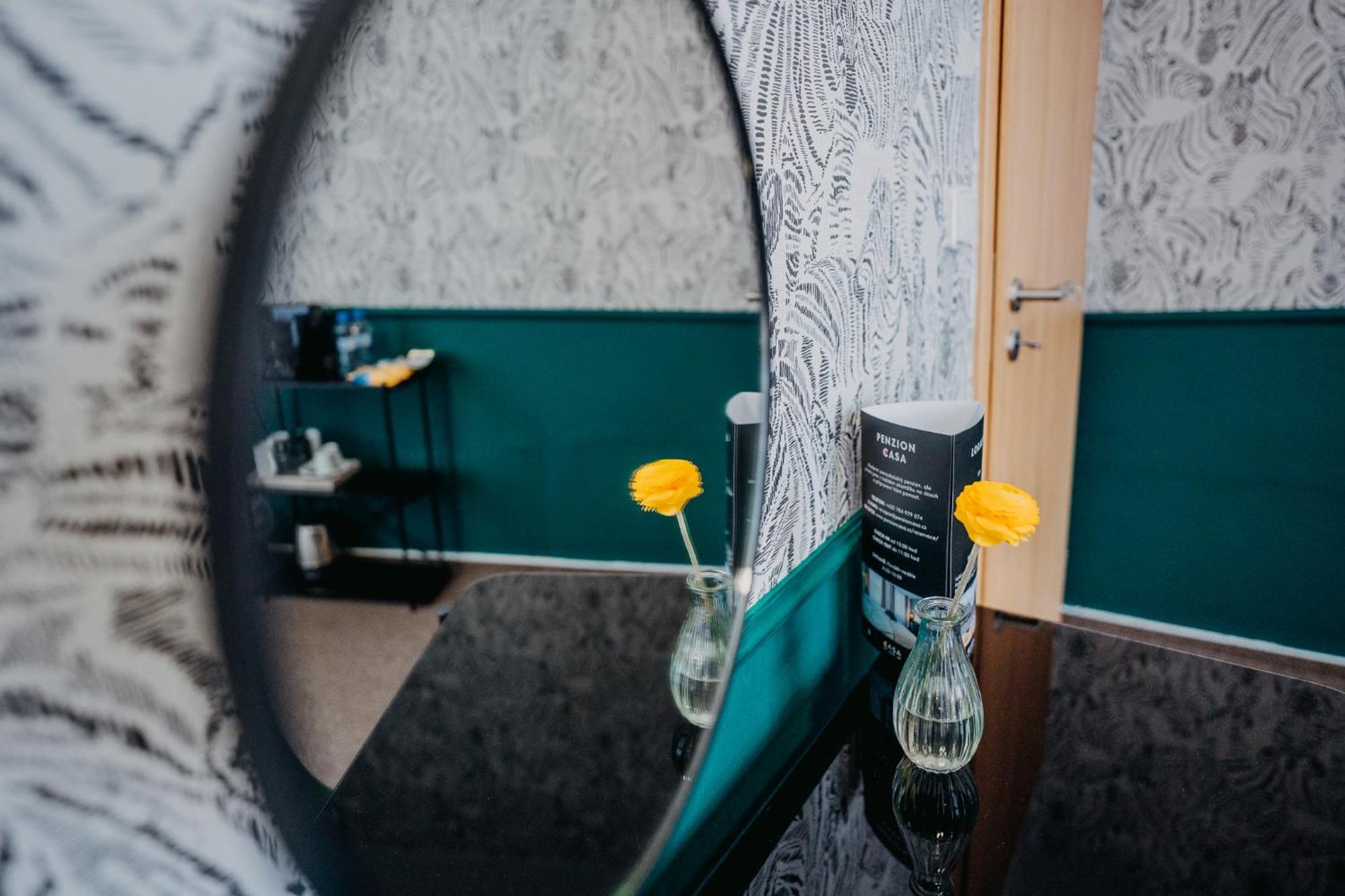 House Hotel Hradec Kralove Bagian luar foto